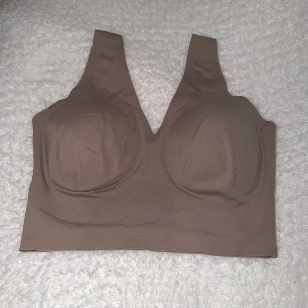 True Body V-Neck Bra